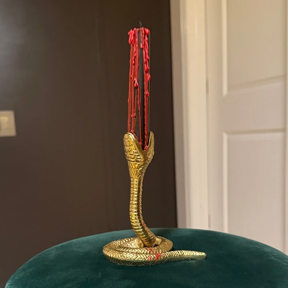 N/A elegant gold